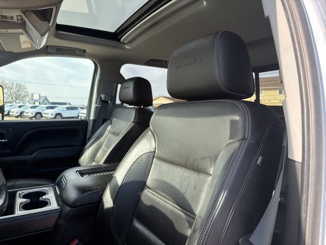 Used 2019 GMC Sierra 2500 Denali w/ Duramax Plus Package image 11