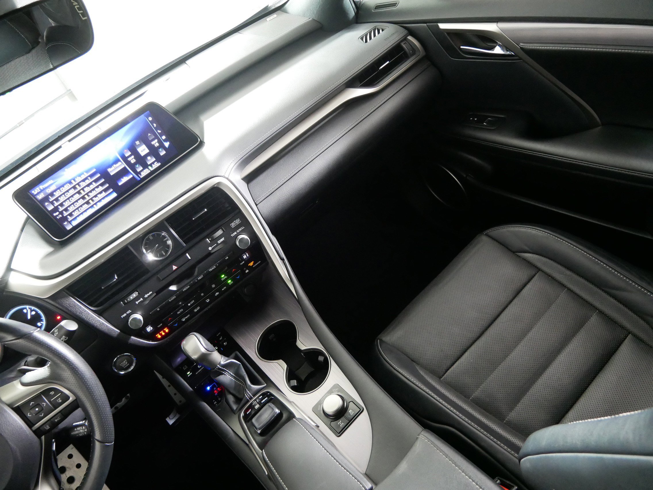 Used 2018 Lexus RX 350 F Sport image 11