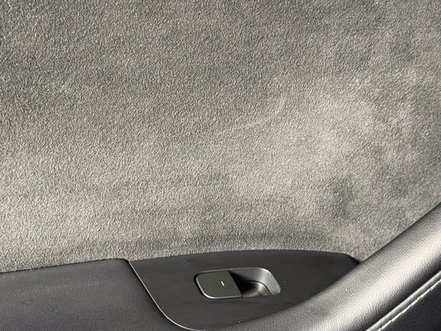 Used 2024 Tesla Model Y Long Range RWD image 24