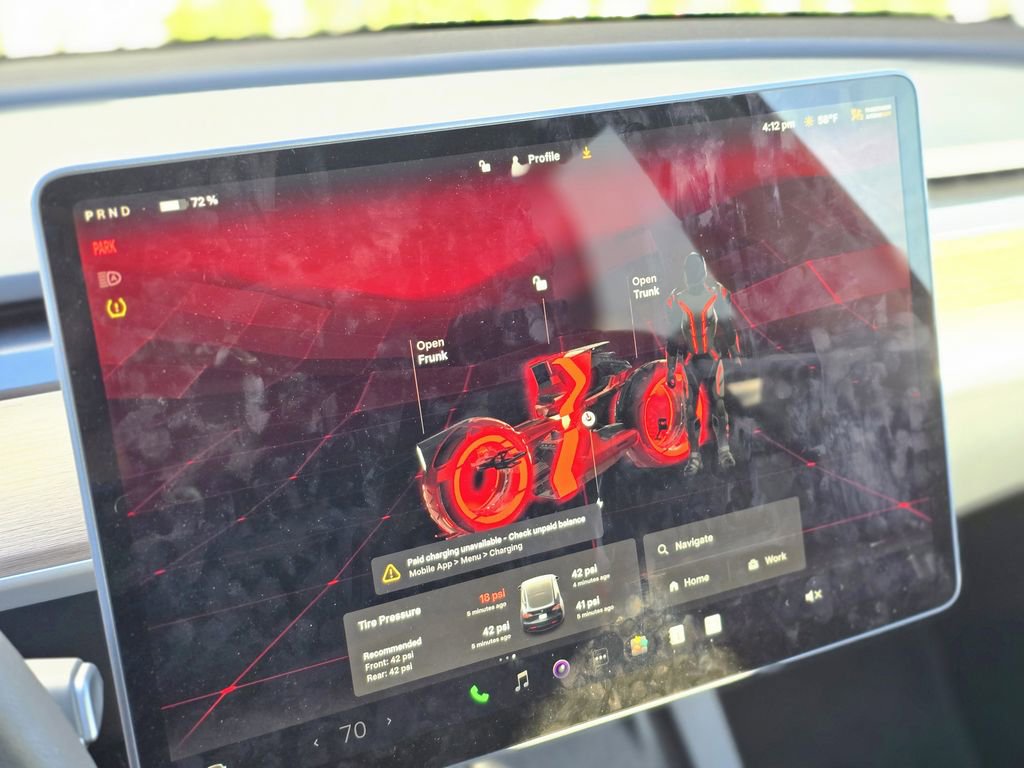 Used 2025 Tesla Model Y Long Range image 16