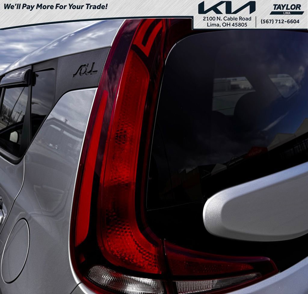 Used 2020 Kia Soul LX image 19