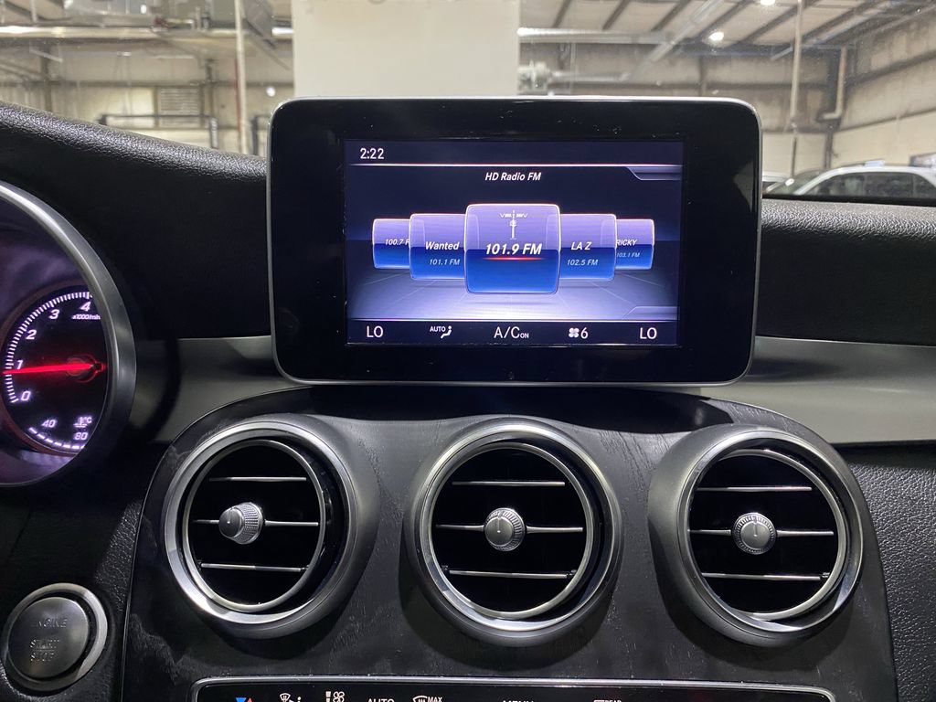 Used 2017 Mercedes-Benz C 300 Sedan image 6