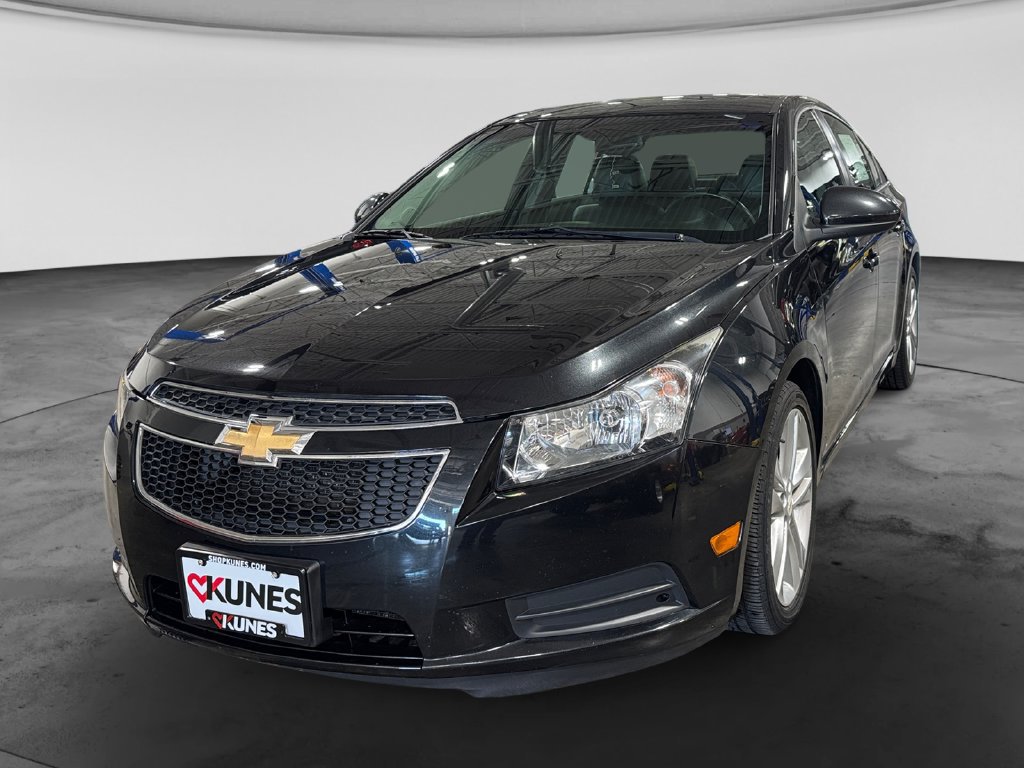 Used 2011 Chevrolet Cruze LTZ FWD image 4