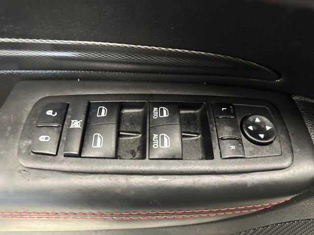 Used 2023 Dodge Durango R/T w/ Tow 'N Go Package AWD/4WD image 24