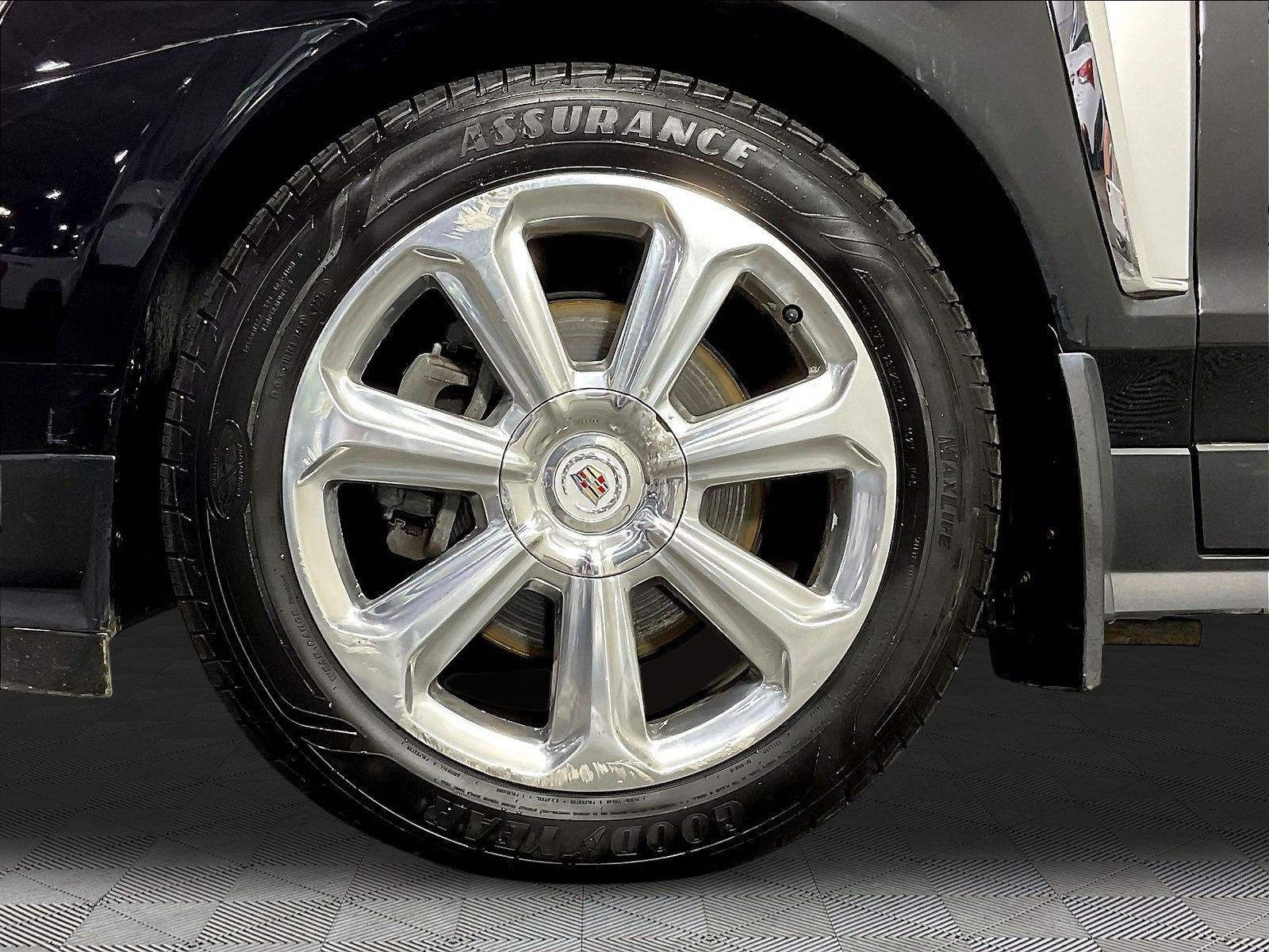 Used 2015 Cadillac SRX Performance w/ Driver Awareness Package AWD/4WD image 34
