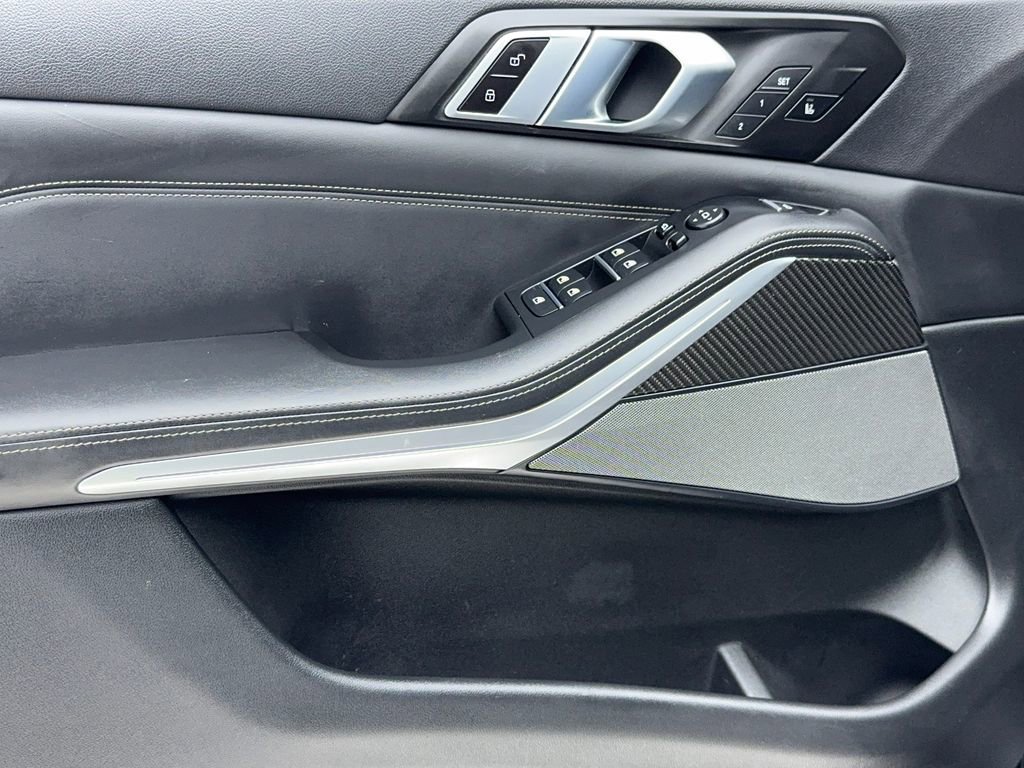 Used 2022 BMW X5 M50i AWD/4WD image 41