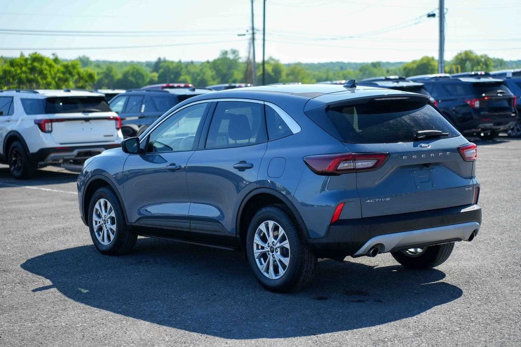 Used 2023 Ford Escape Active AWD/4WD image 7