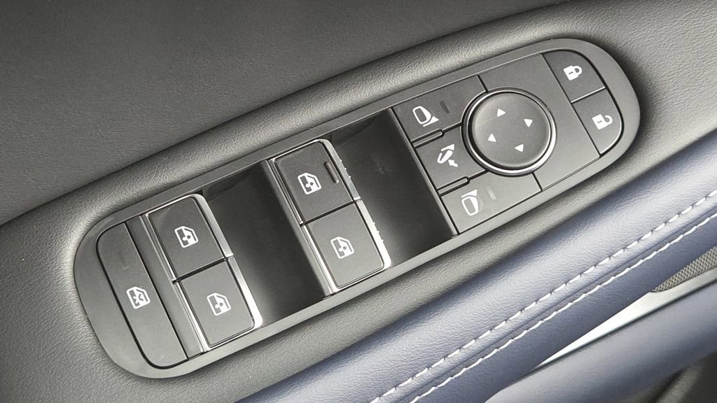 New 2026 INFINITI QX60 Sport w/ Dark Cargo Package image 17