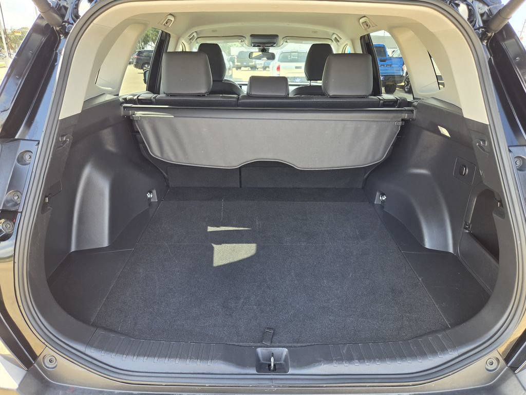 Used 2026 Toyota RAV4 XLE Premium FWD image 30