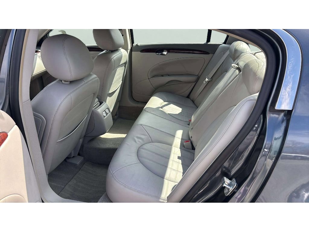 Used 2011 Buick Lucerne CXL w/ Driver Confidence Package image 11