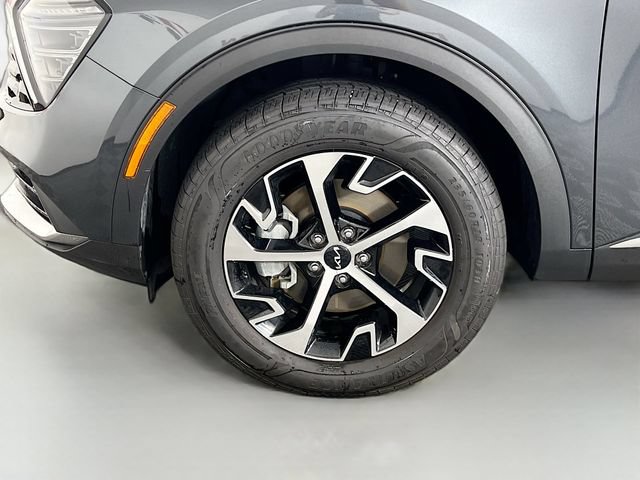 Used 2024 Kia Sportage EX AWD/4WD image 10