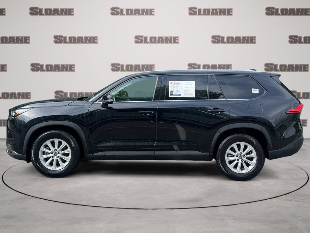 Used 2025 Toyota Grand Highlander AWD image 2