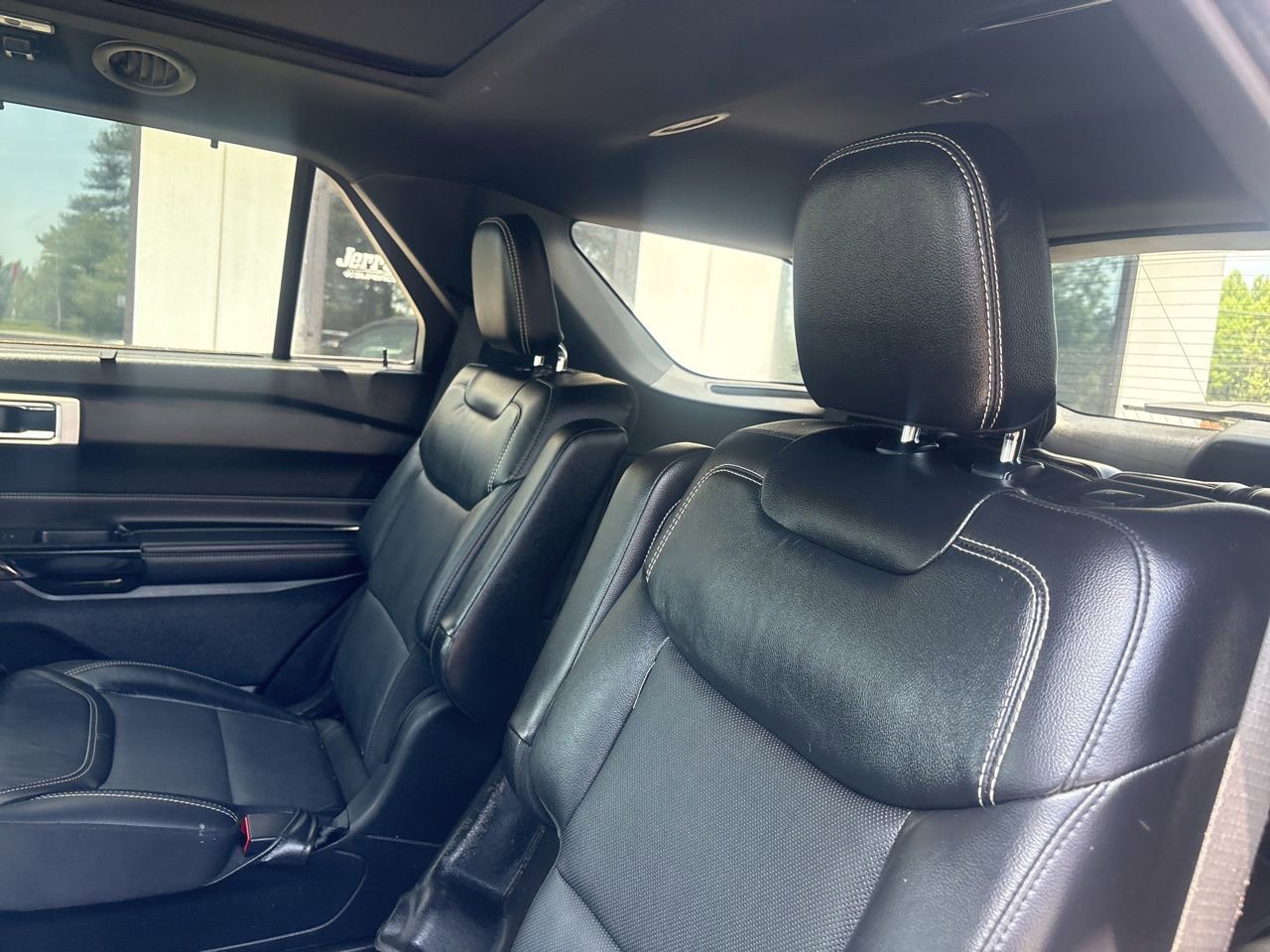 Used 2021 Ford Explorer ST w/ Equipment Group 401A AWD/4WD image 5