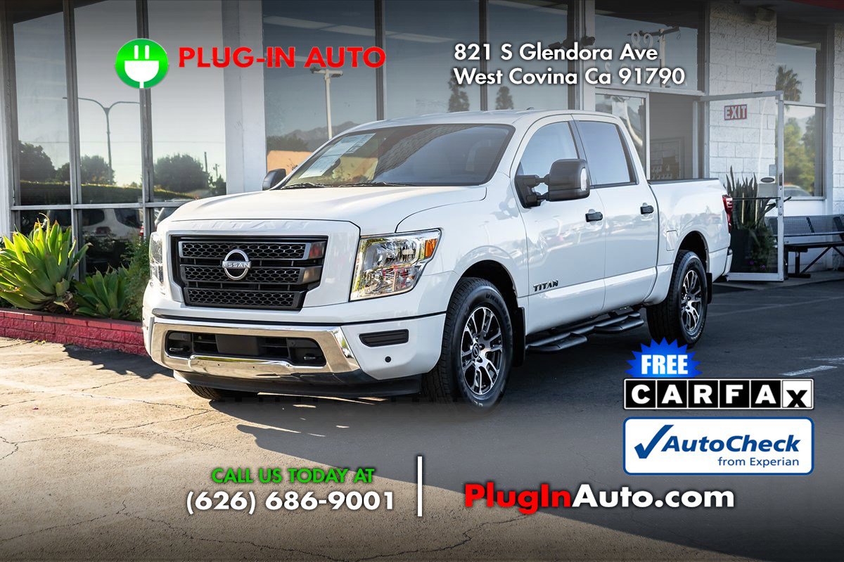 Used 2024 Nissan Titan SV w/ SV Convenience Package image 1