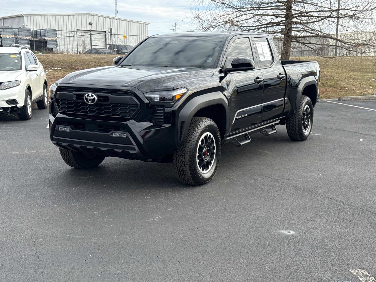 Used 2025 Toyota Tacoma Limited image 7