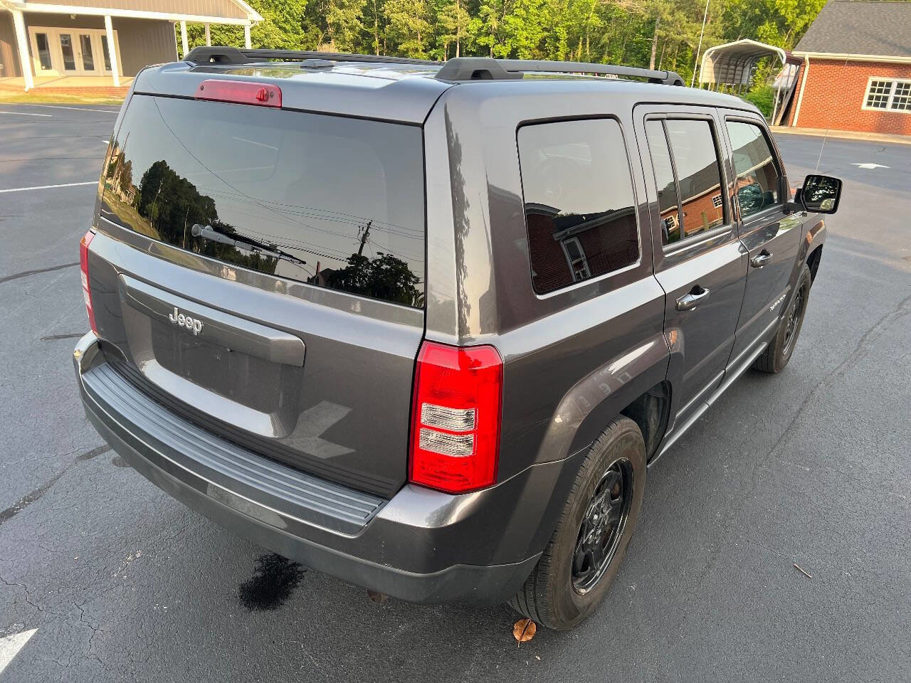 Used 2017 Jeep Patriot Sport w/ Power Value Group image 7