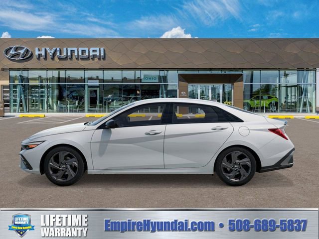New 2026 Hyundai Elantra Sport FWD image 3