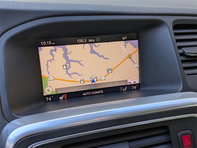 Used 2018 Volvo V60 T5 Dynamic w/ Vision Package image 11