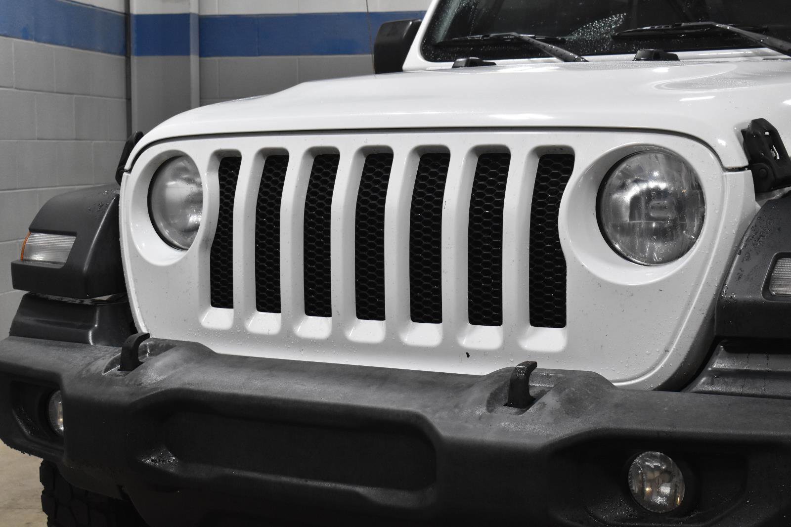 Used 2019 Jeep Wrangler Unlimited Sport AWD/4WD image 28