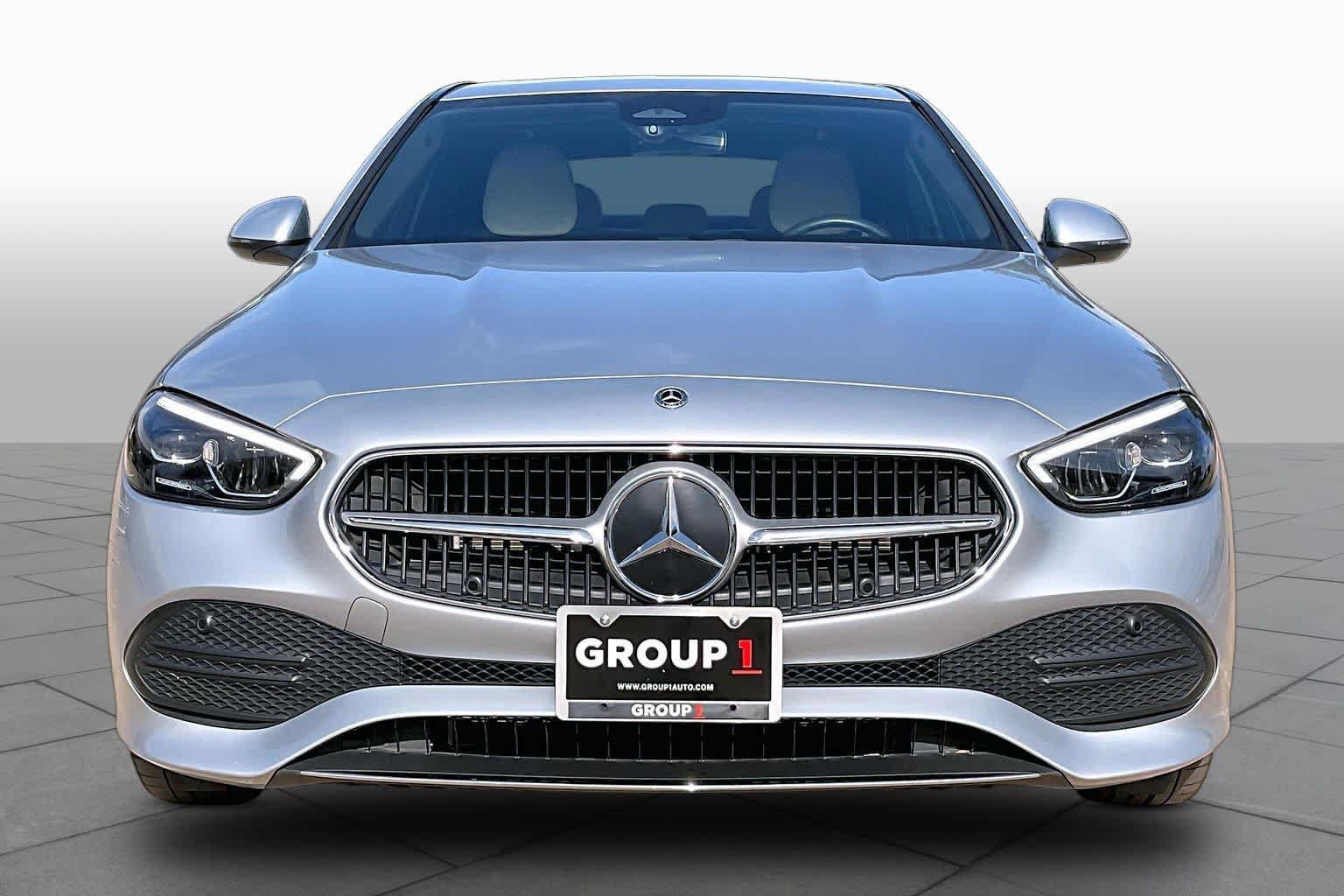 Used 2024 Mercedes-Benz C 300 Sedan image 4