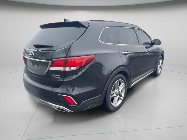 Used 2018 Hyundai Santa Fe Limited image 11