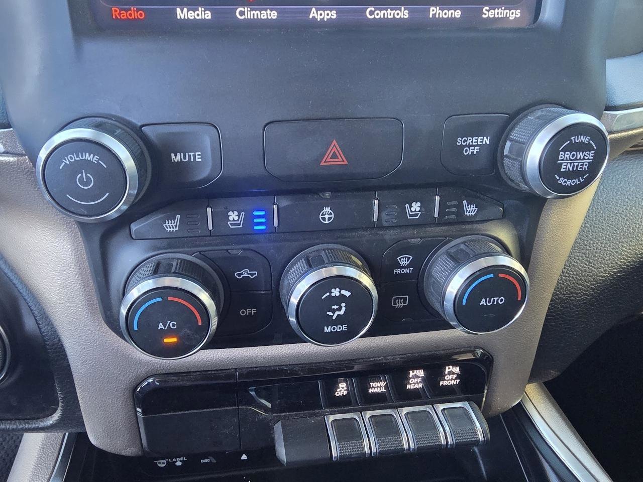 Used 2019 RAM 1500 Laramie image 20