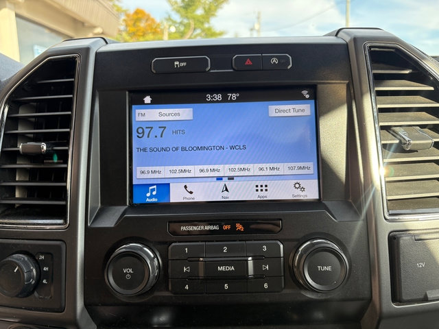 Used 2019 Ford F150 XLT w/ Equipment Group 302A Luxury AWD/4WD image 29