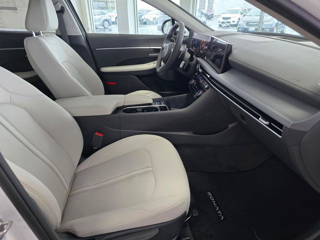 New 2026 Hyundai Sonata SEL AWD/4WD image 35