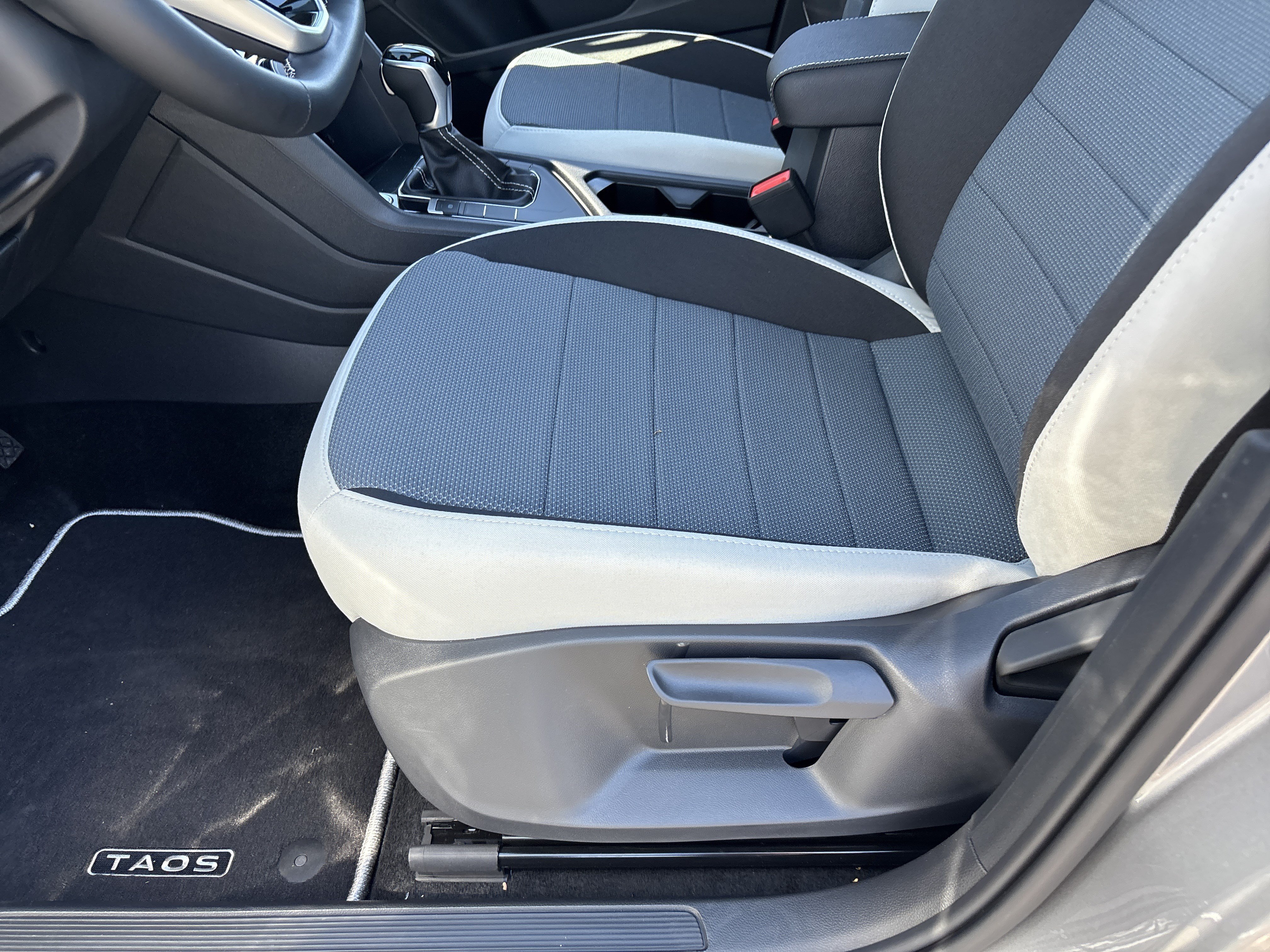 New 2026 Volkswagen Taos S FWD image 17
