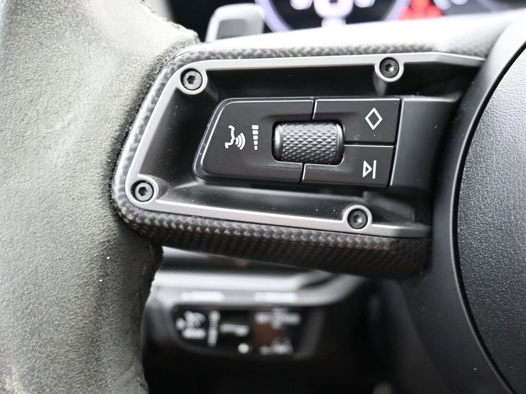 Certified 2024 Porsche Panamera image 12