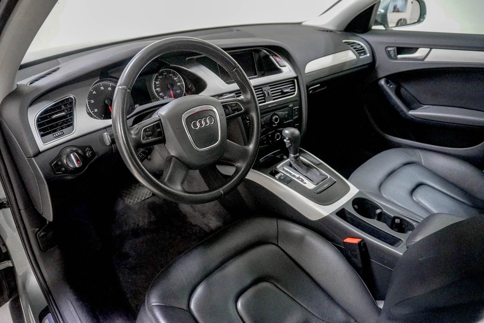 Used 2010 Audi A4 2.0T Premium image 19