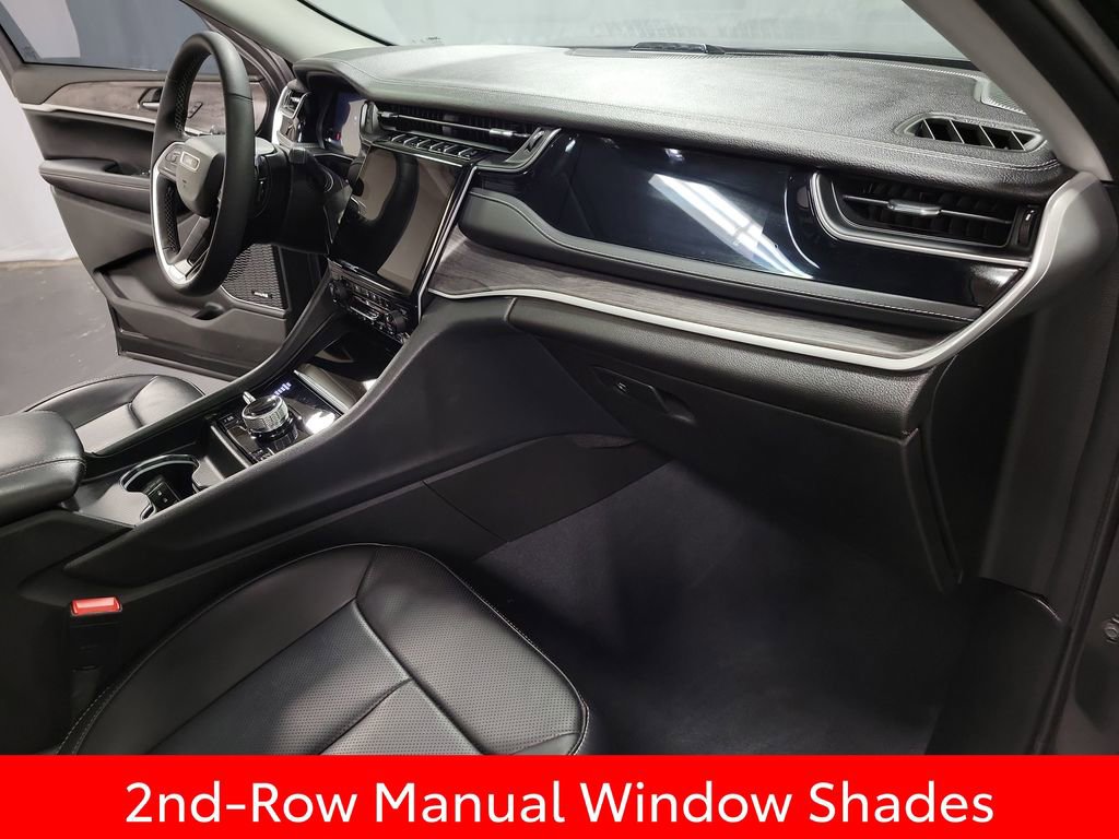 Used 2023 Jeep Grand Cherokee 4WD 4xe w/ Luxury Tech Group II image 23