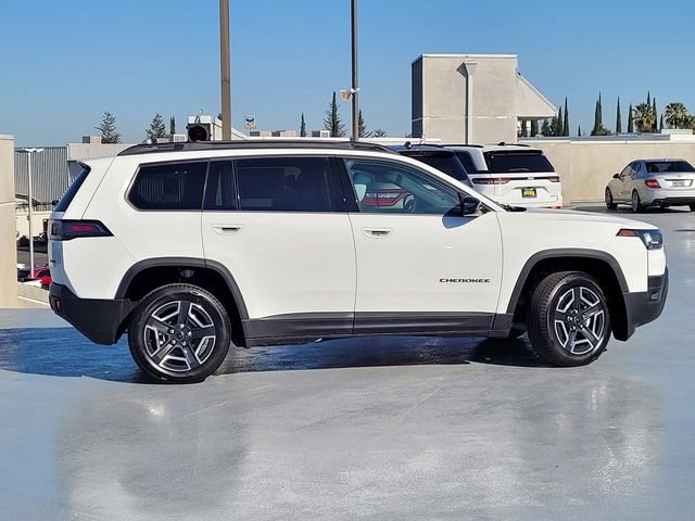 New 2026 Jeep Cherokee Laredo AWD/4WD image 3