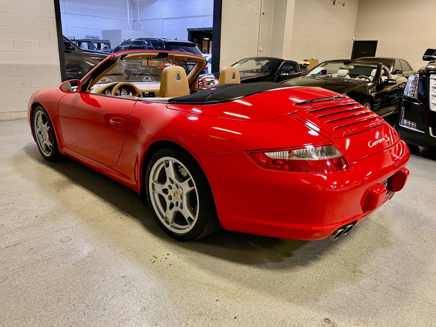 Used 2006 Porsche 911 Carrera S RWD image 10