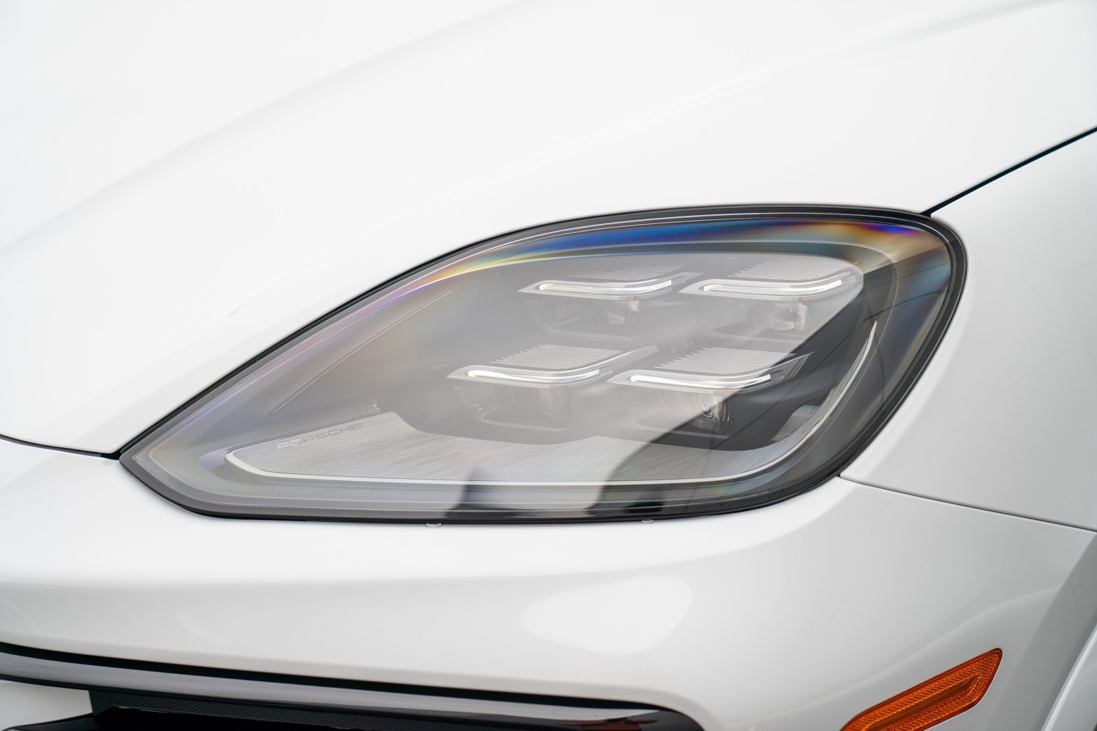 Certified 2026 Porsche Cayenne AWD/4WD image 29