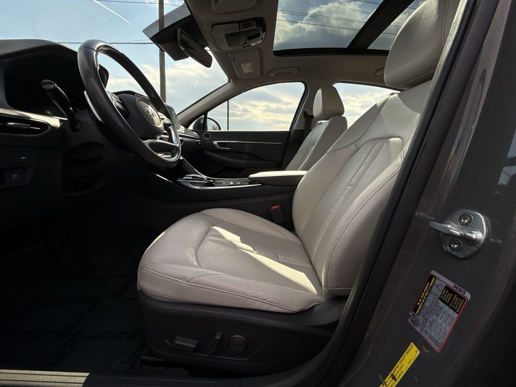 Used 2020 Hyundai Sonata Limited image 13
