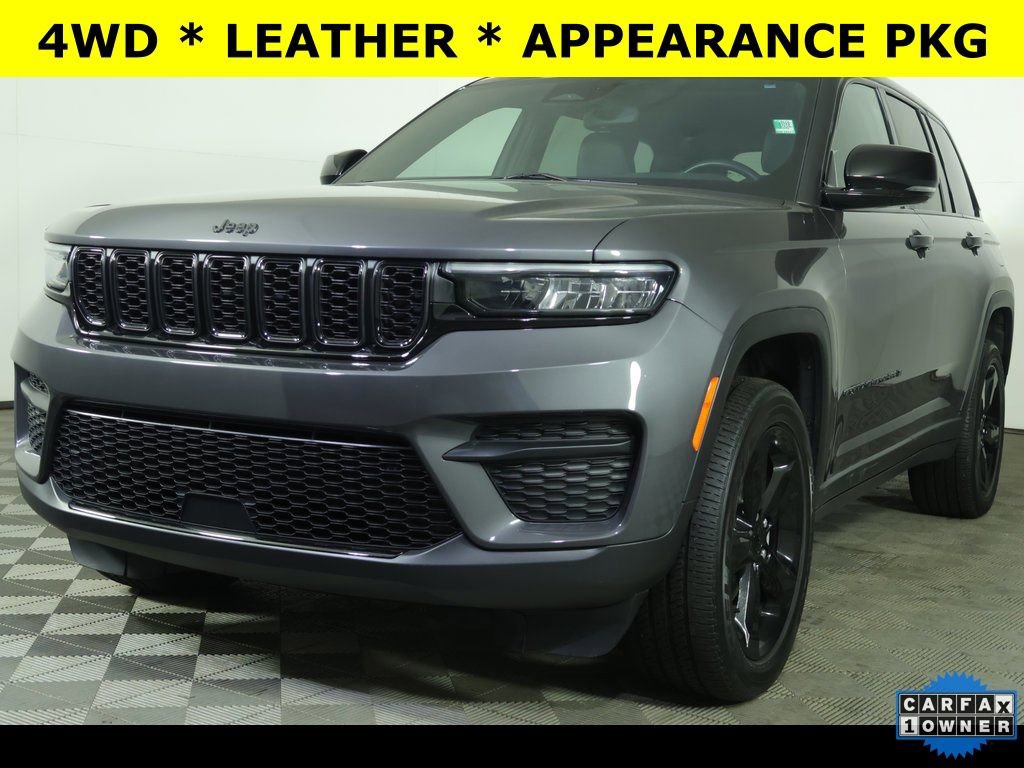 Used 2022 Jeep Grand Cherokee Altitude image 1