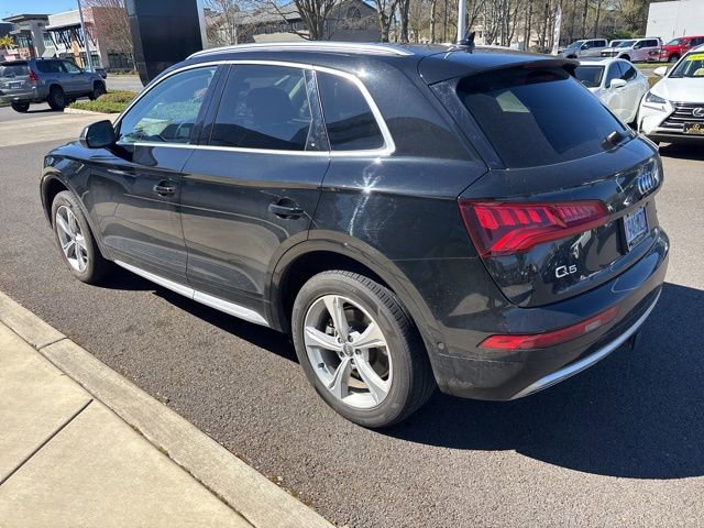 Used 2020 Audi Q5 Prestige w/ Prestige Package image 4