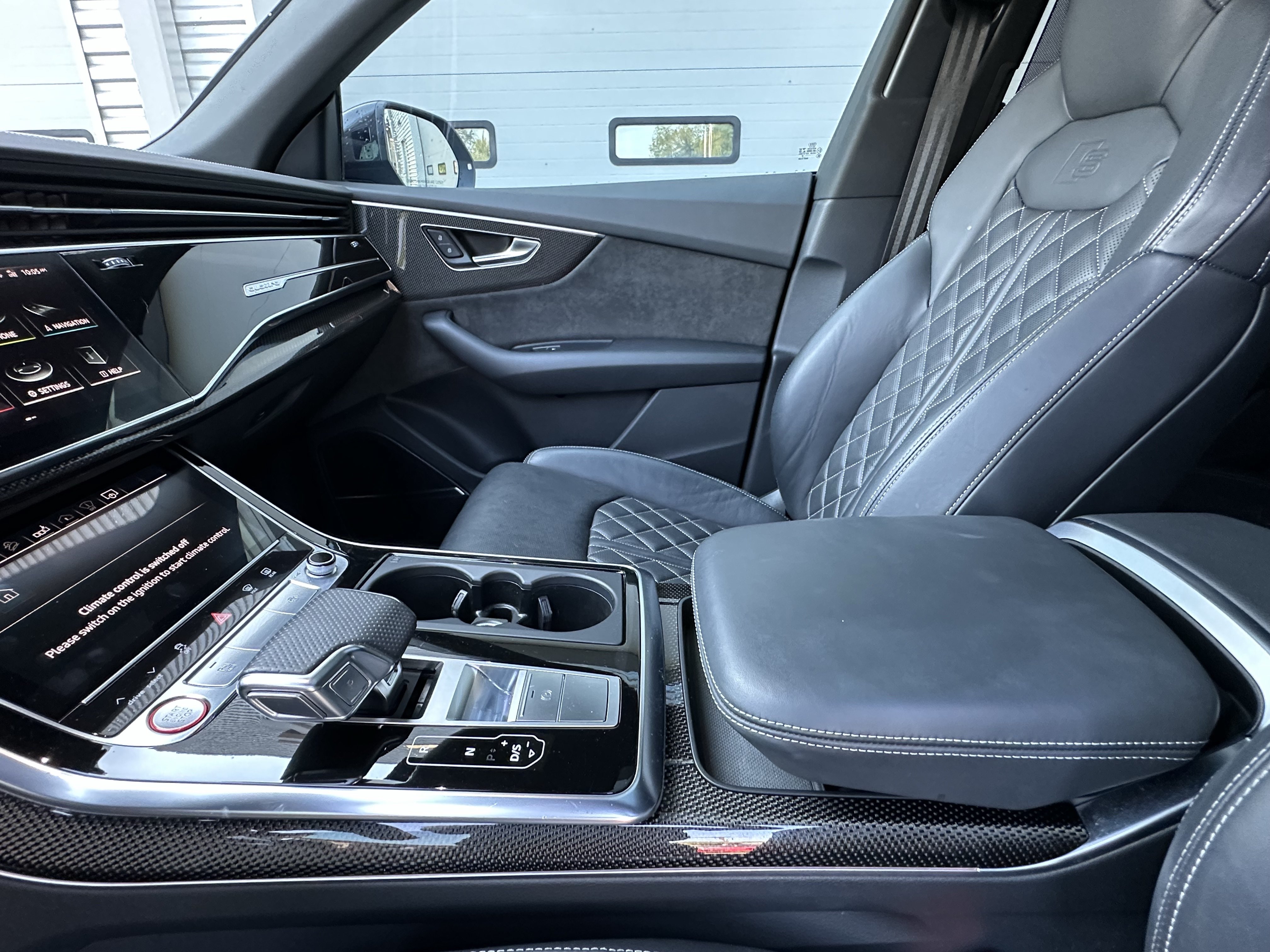 Used 2020 Audi SQ8 Prestige AWD/4WD image 27