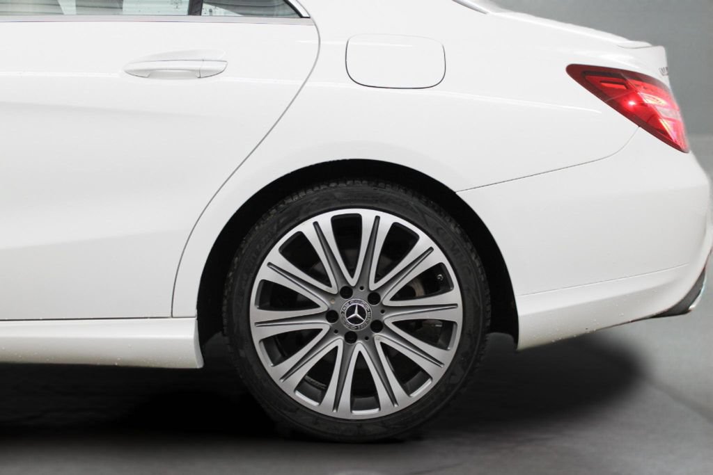Used 2018 Mercedes-Benz CLA 250 image 8