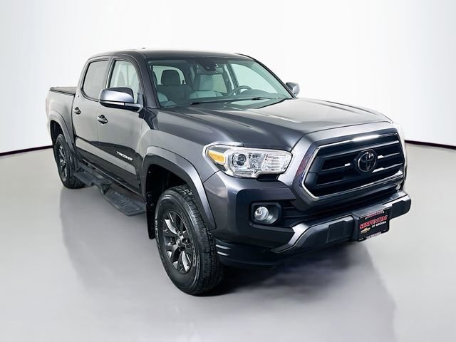 Used 2020 Toyota Tacoma SR5 image 2
