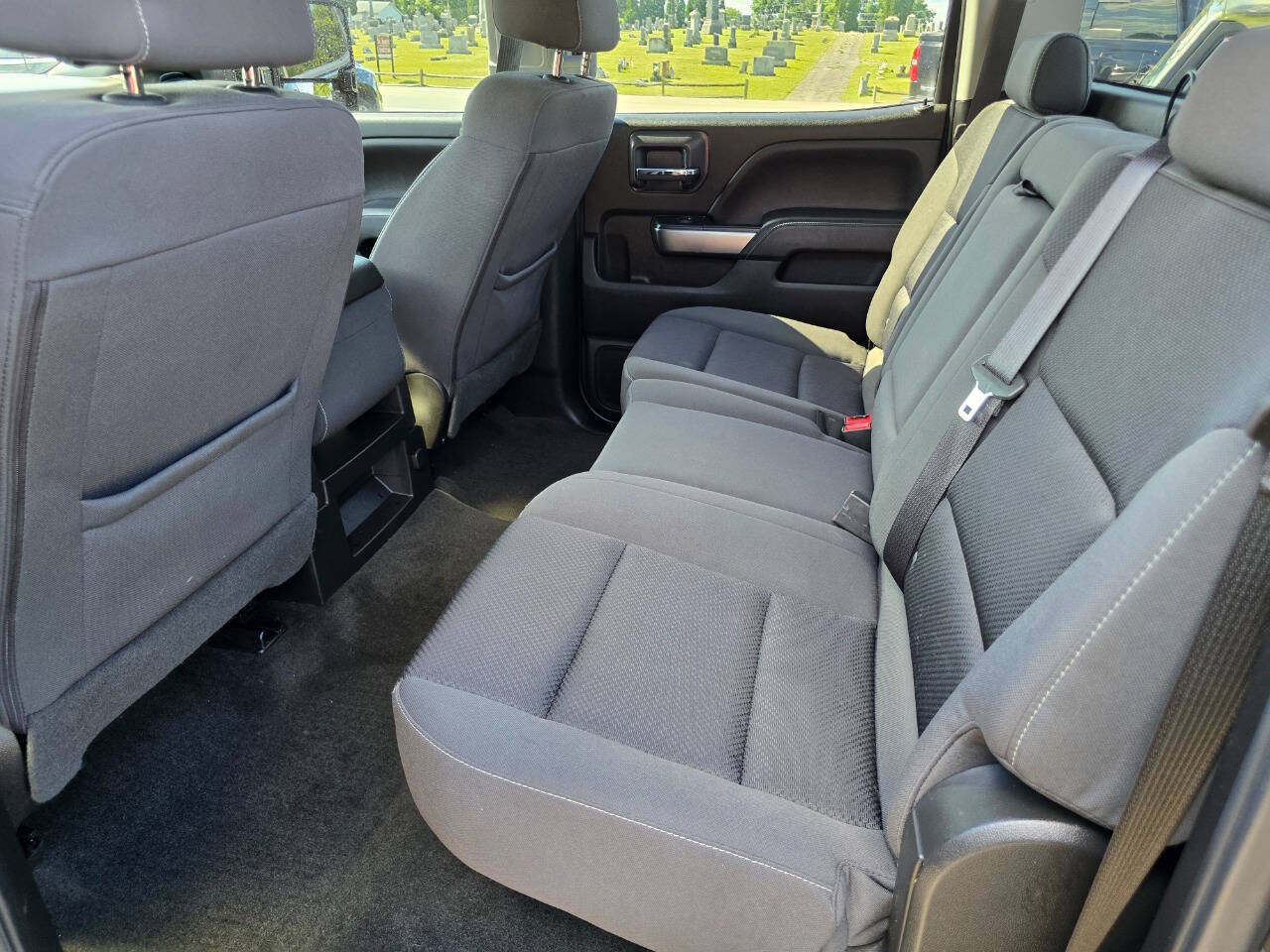 Used 2018 Chevrolet Silverado 3500 LT w/ Snow Plow Prep Package AWD/4WD image 20