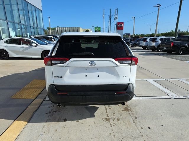 Used 2023 Toyota RAV4 LE image 5