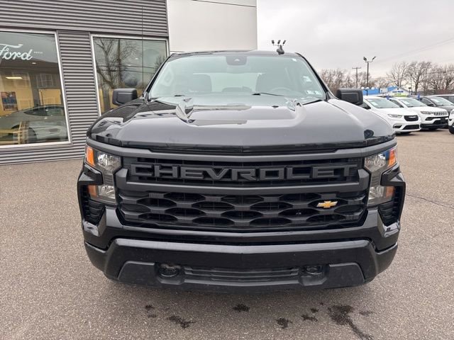 Used 2022 Chevrolet Silverado 1500 Custom image 3