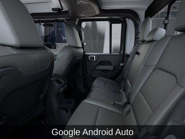 Used 2025 Jeep Gladiator Mojave w/ Convenience Group AWD/4WD image 33