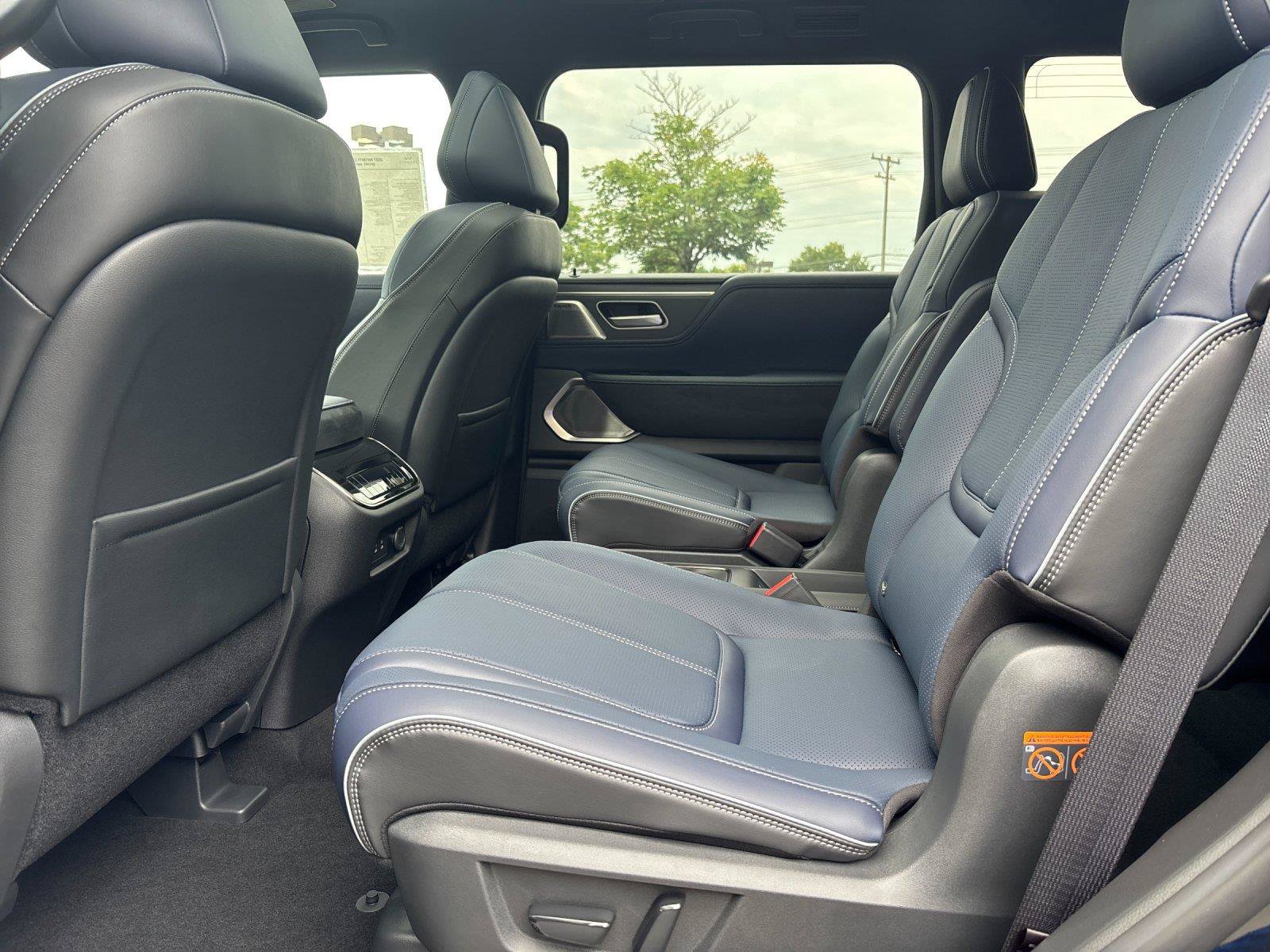 New 2027 INFINITI QX80 Sensory w/ Sport Exterior Package AWD/4WD image 24
