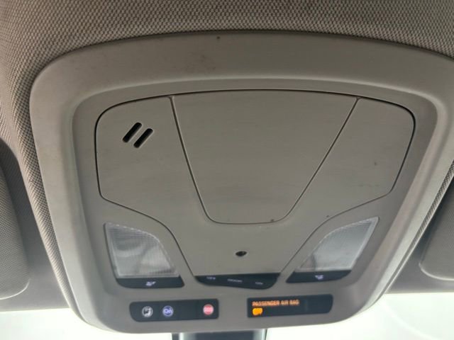 Used 2016 Chevrolet Impala LT image 27