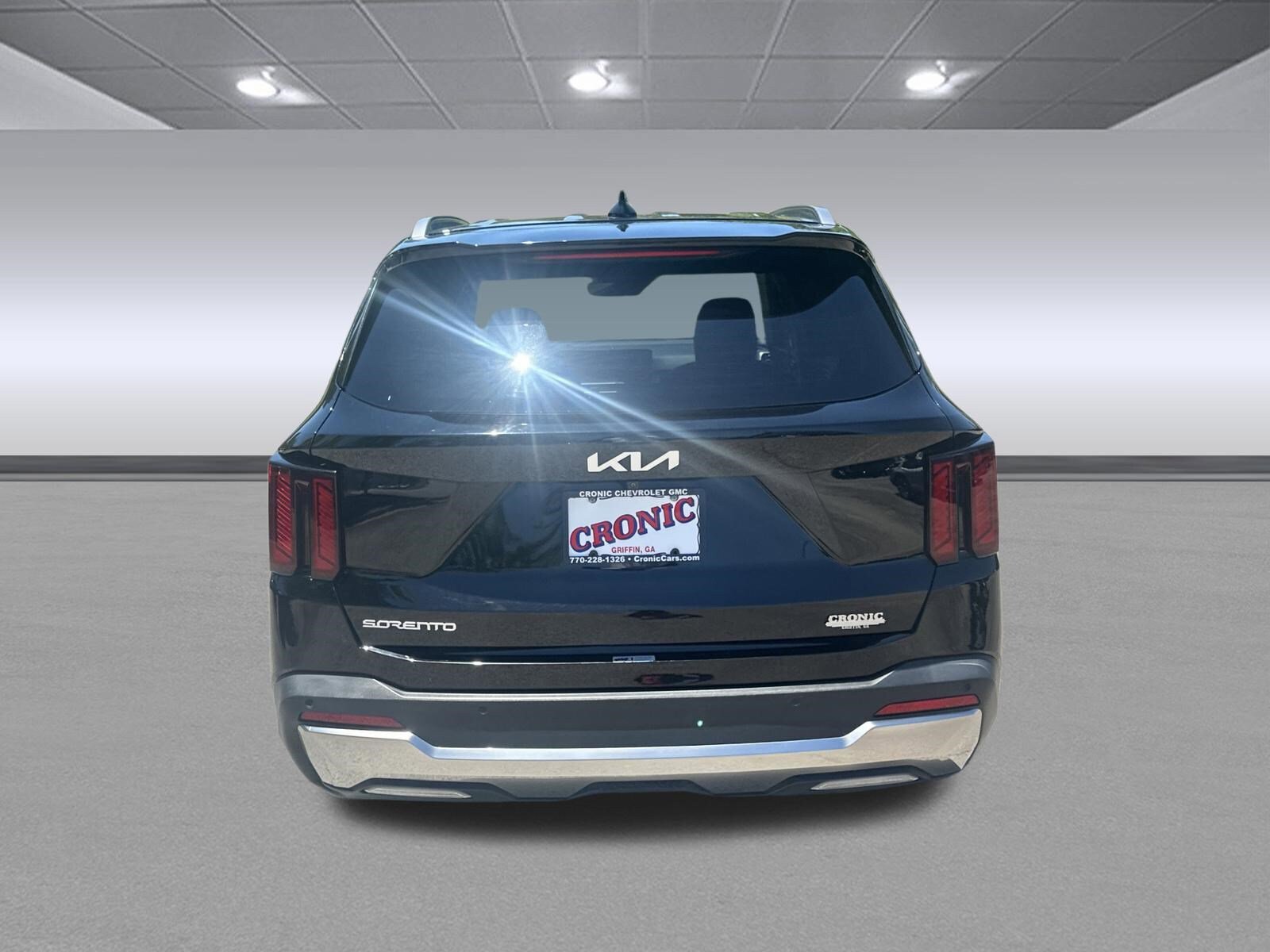 Used 2024 Kia Sorento S FWD image 4