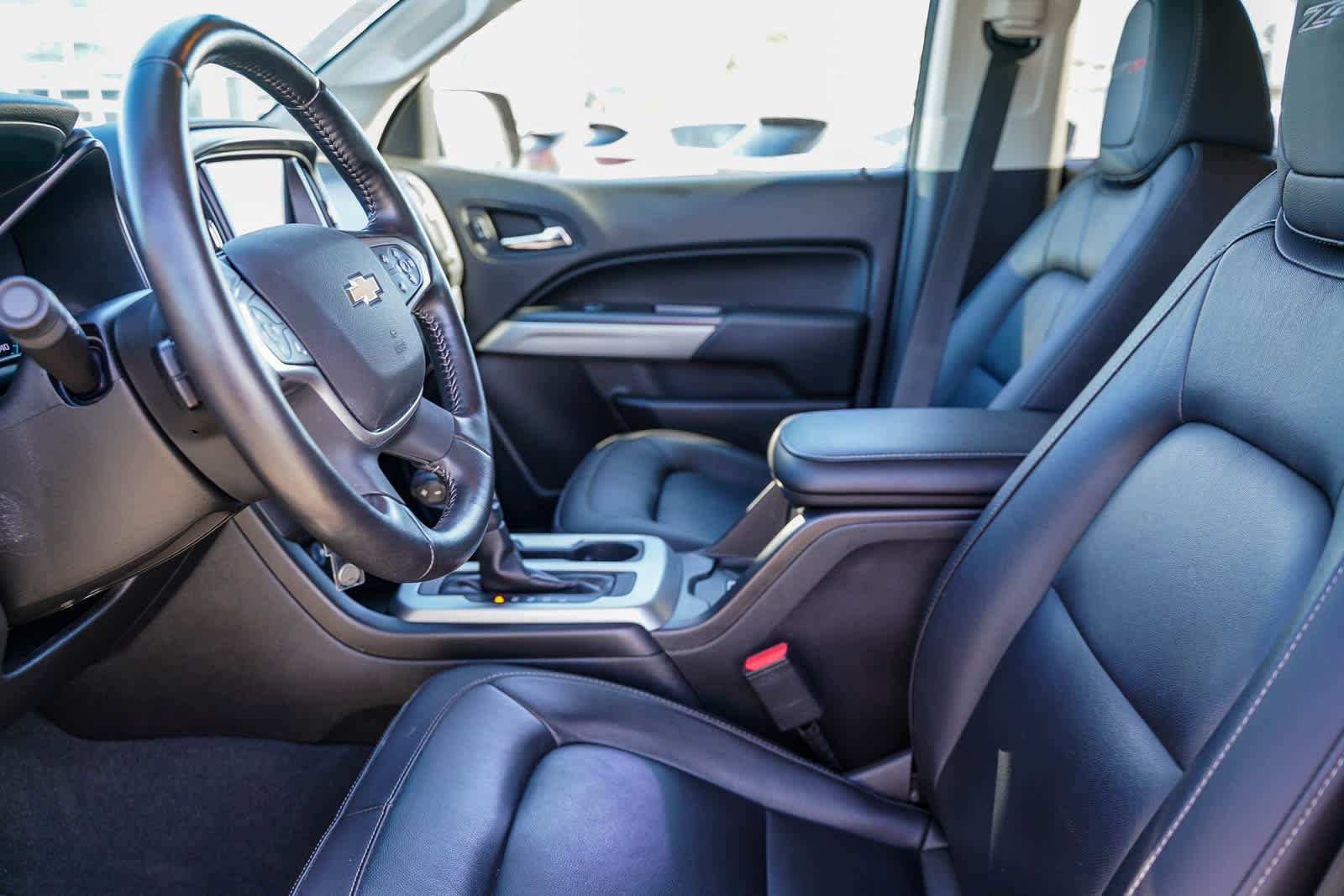 Used 2021 Chevrolet Colorado ZR2 image 17