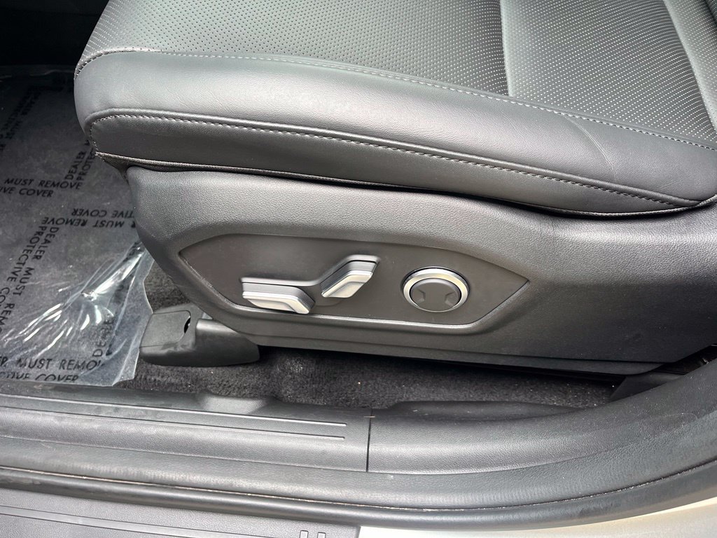 Used 2026 Hyundai Santa Fe SEL AWD/4WD image 34